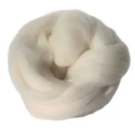 Wełna czesankowa Złamana biel (50g - 500g)